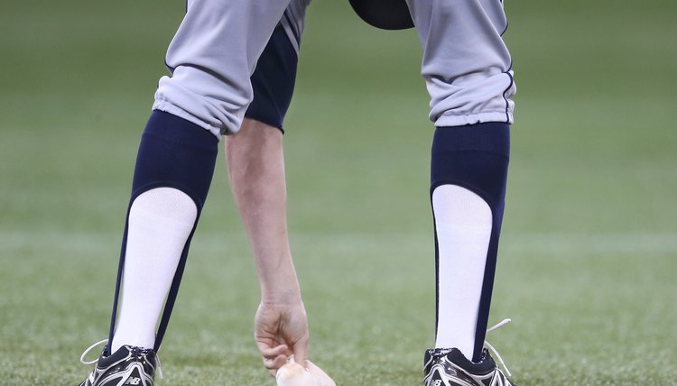 How to Wear High Baseball Socks 