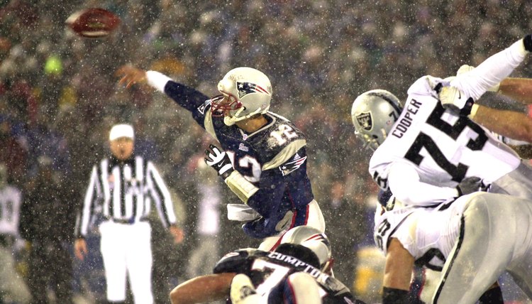 2001 AFC Divisional Playoff Game - Oakland Raiders vs New England Patriots - January 19, 2002