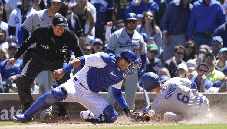 Los Angeles Dodgers v Chicago Cubs - Game One