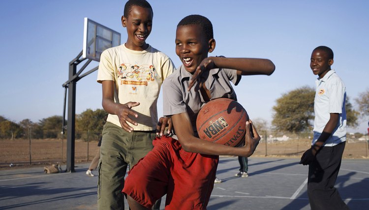 Basketball Games to Play With Two or Three People - SportsRec