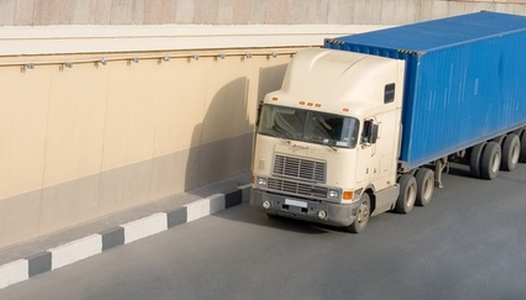 Trucks pulling lighter trailers may qualify as Class B.