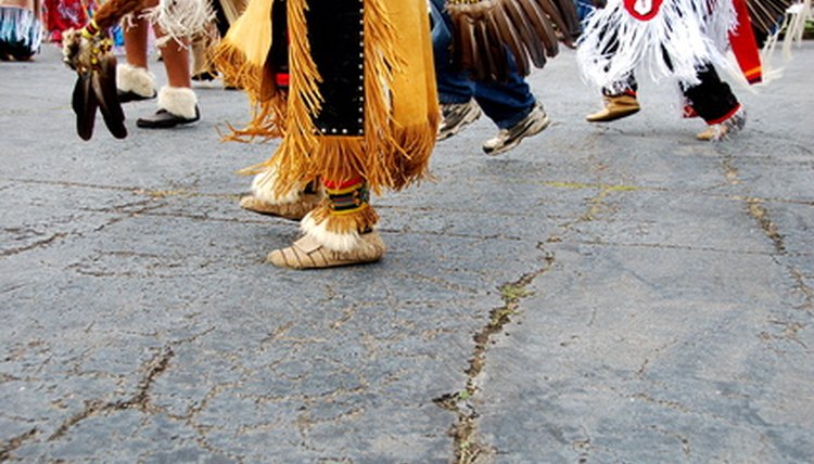 Native American Fighting Styles - SportsRec