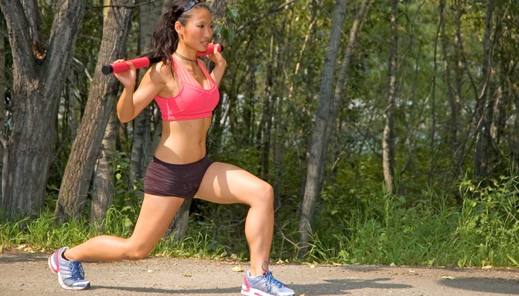 Weight bar lunge