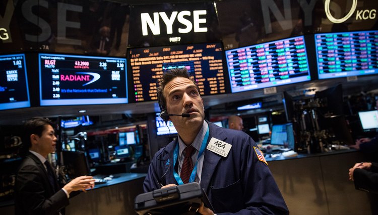 Dow Passes 16,000 During Intraday Trading