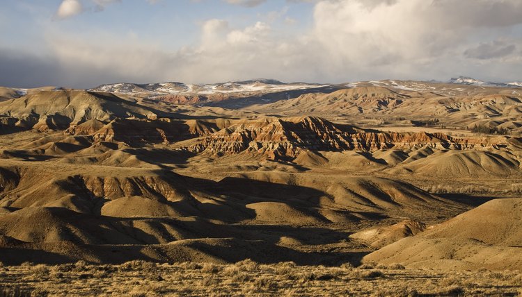 Mountains and red rock hills near Dubois, WY.