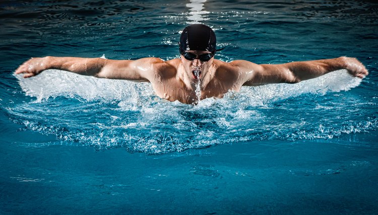 Does swimming build muscle?