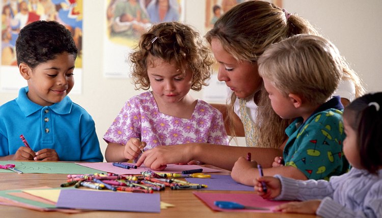 Using crafts to explain Biblical principles helps preschoolers comprehend them.