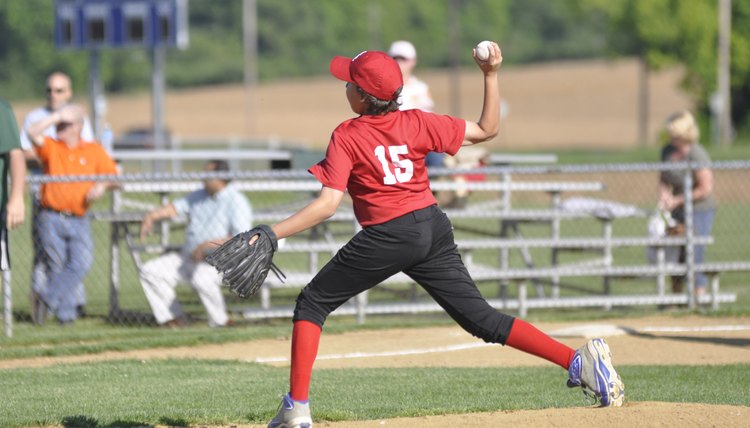 tools-to-teach-9-and-10-year-olds-to-pitch-sportsrec