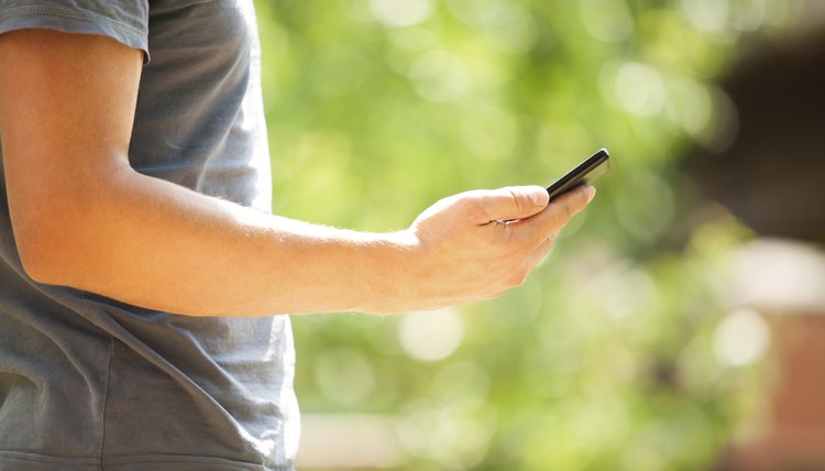 man receiving text