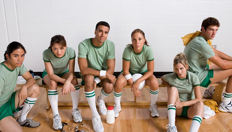 What Are the Benefits of Girls & Boys Playing Sports on the Same Team? -  SportsRec