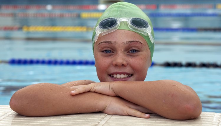 How to Know What Size Swim Goggles & Swim Caps to Get Kids