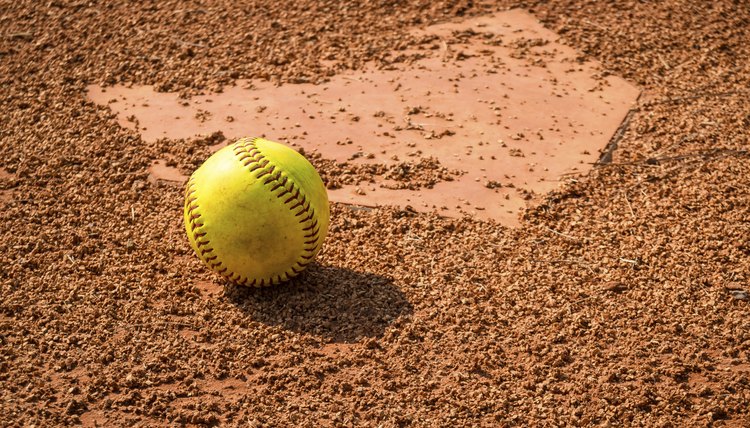 How To Improve Your Slow Pitch Softball Swing SportsRec