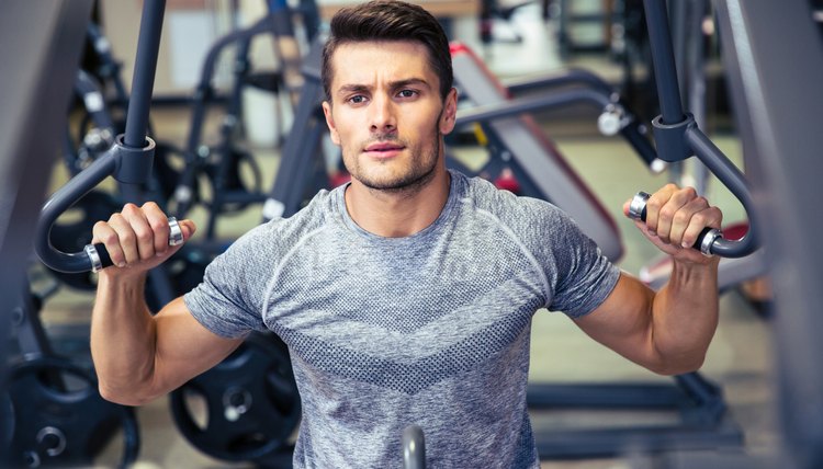 Weight Training Programs for Male Models | SportsRec