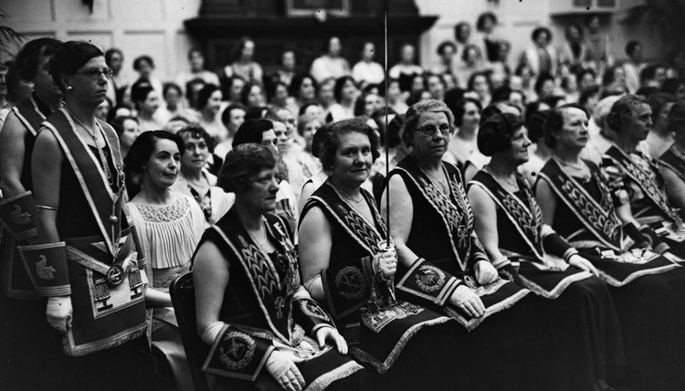 Female freemasons in English Masonic Temple, June 1937
