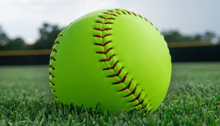 What Are the Different Types of Softball Fast Pitches?