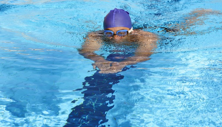 Does Freestyle or Breaststroke Burn More Calories?