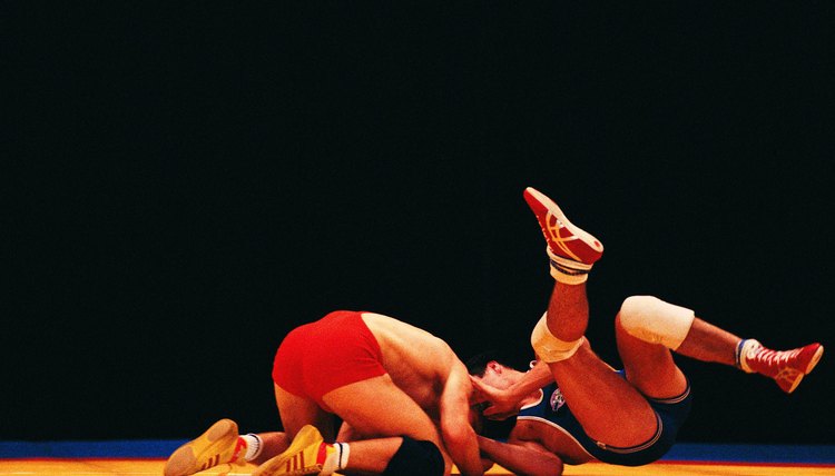 Wrestling Weight Classes: High School Wrestling Weight Class Rules -  SportsRec