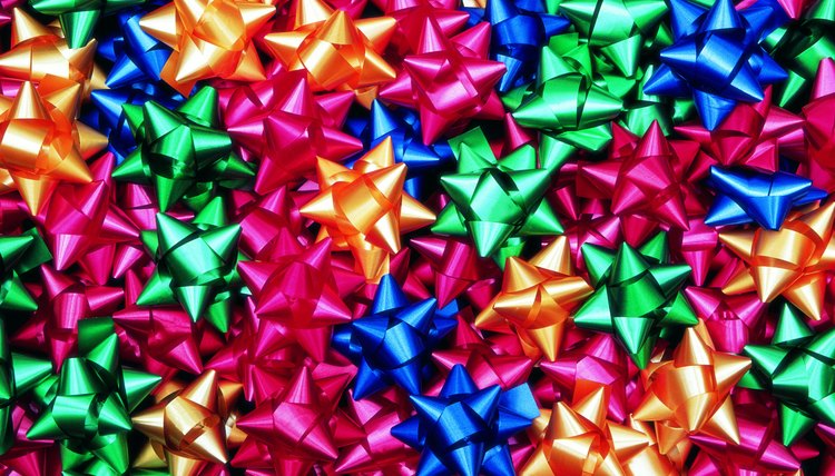 Easy and beautiful, bow collages are bursting with Christmas color