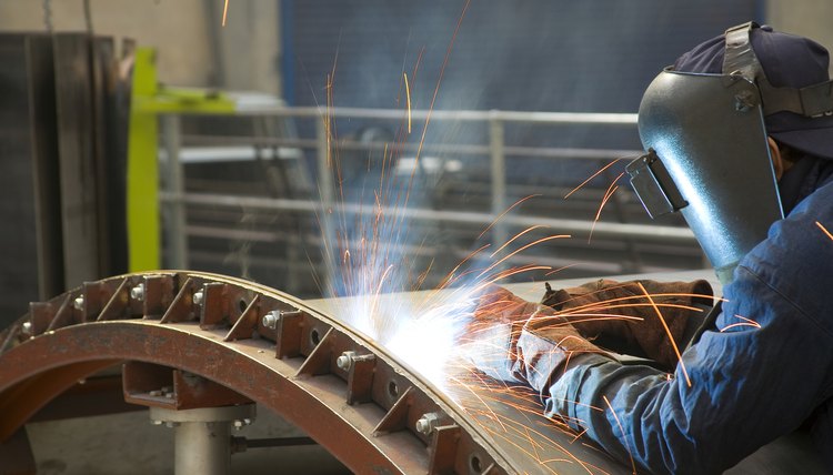 how-much-does-a-certified-welder-get-paid-career-trend