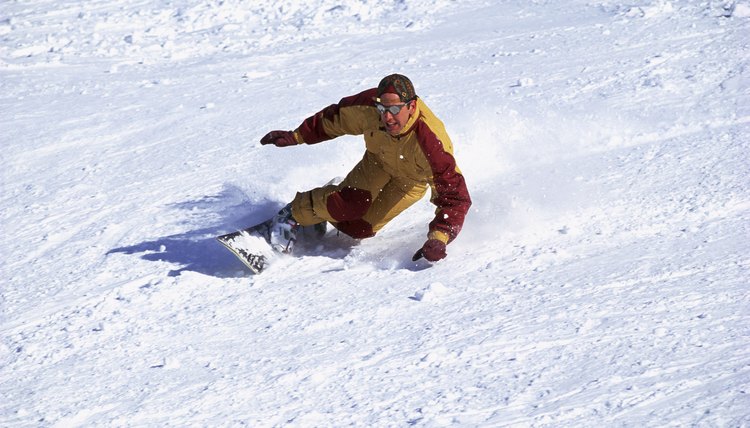 Getting Comfortable With Speed While Snowboarding - SportsRec