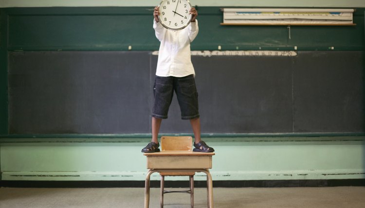 Students can play games to practice time-telling.
