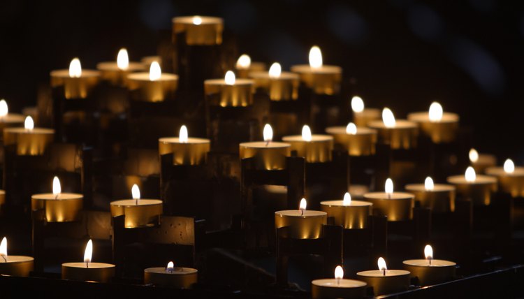 Some memorial dedications include the lighting of candles.