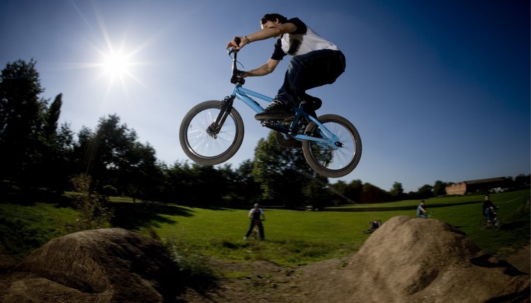 Bmx hotsell bike riding