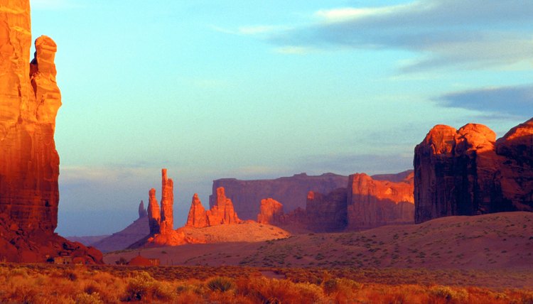 Navajoland extends into New Mexico, Arizona and Utah.