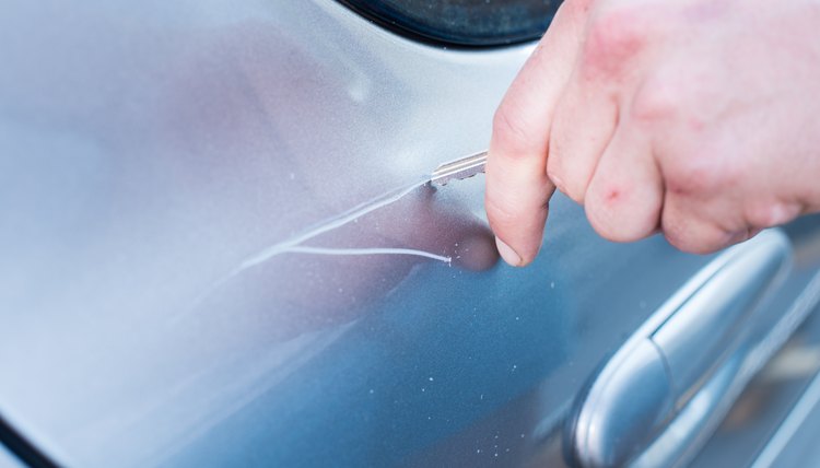 3 Ways To Remove Scratches From A Car Wikihow