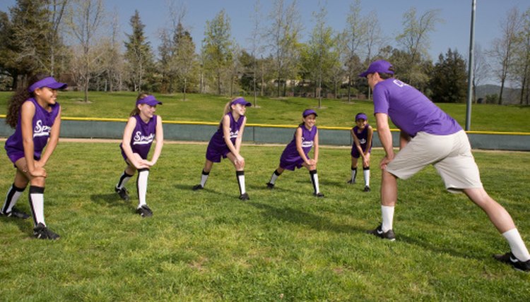 How to Teach Softball Lessons & Drills