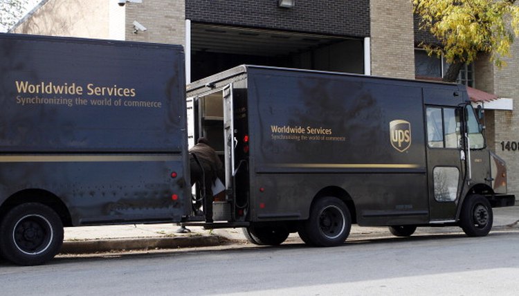 ups package delivery driver with own car