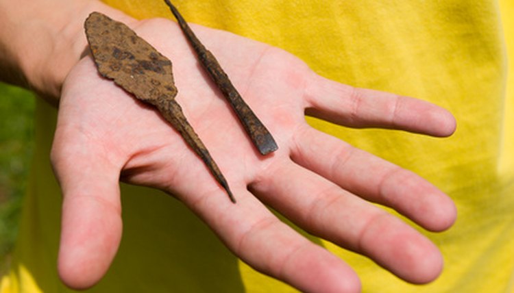 Your arrowheads may be authentic Choctaw, or they may be modern reproductions.