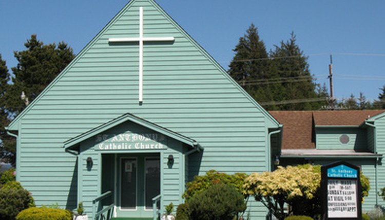 A good church invitation may increase church membership.