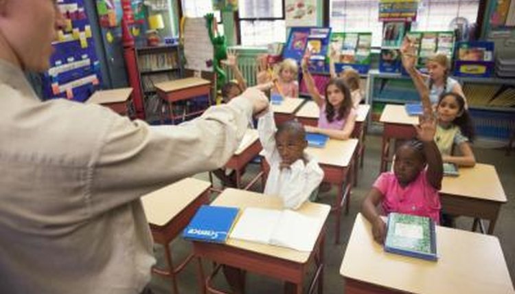 teacher asking first graders questions