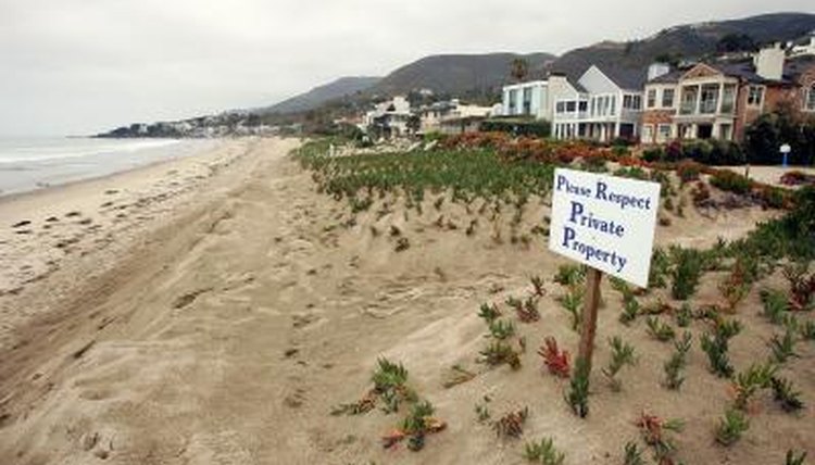 Private Property sign for beachside homes in Malibu, CA.