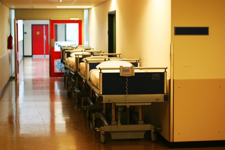 Es importante estar bien preparado antes de entrar en el hospital o al consultorio si vas someterte a una cirugía de muela de juicio.