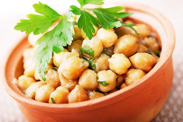 Aquí tienes una deliciosa receta con garbanzos.