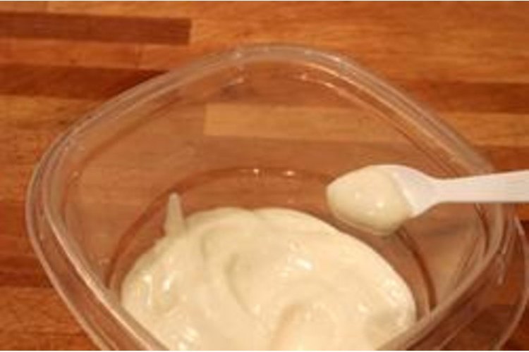 Cómo hacer una crema blanqueadora para piel en casa.
