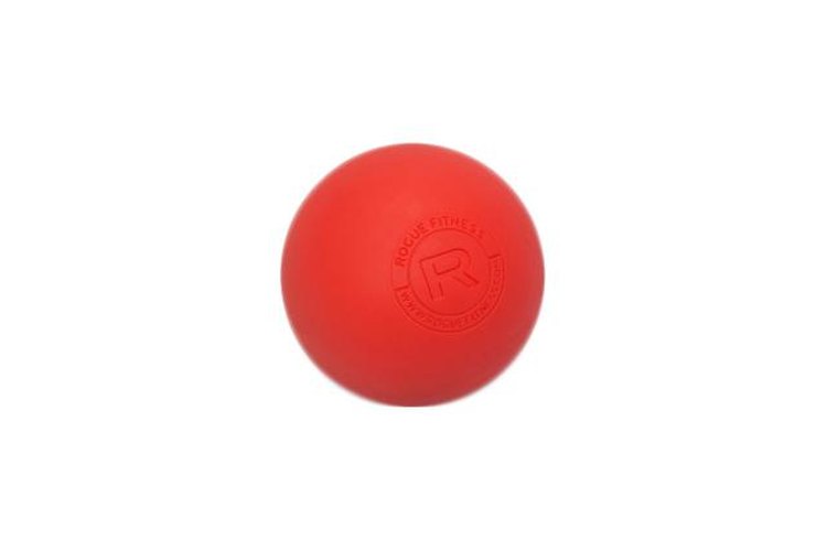 Las pelotas de lacrosse ayudan a dar un buen masaje.