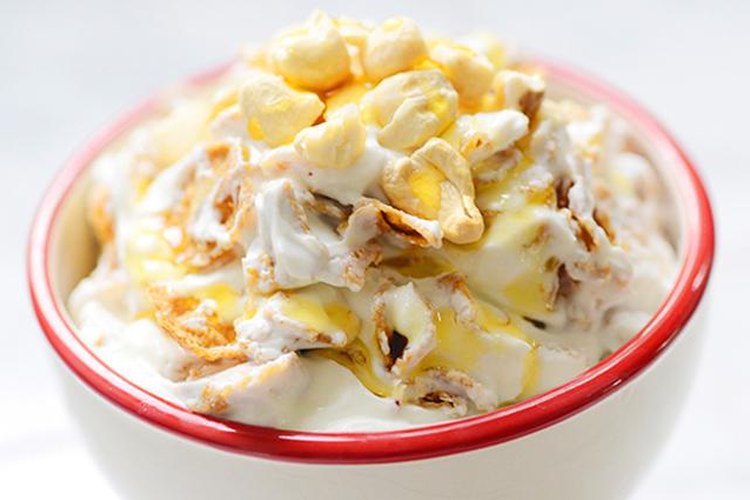 Yogur de castañas de cajú y jarabe de arce.