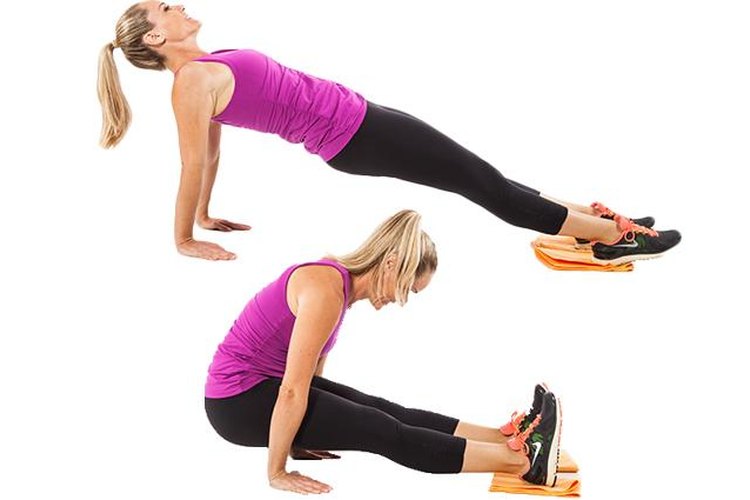 5. Lagartijas inversas de deslizamiento (Reverse Plank Slide)