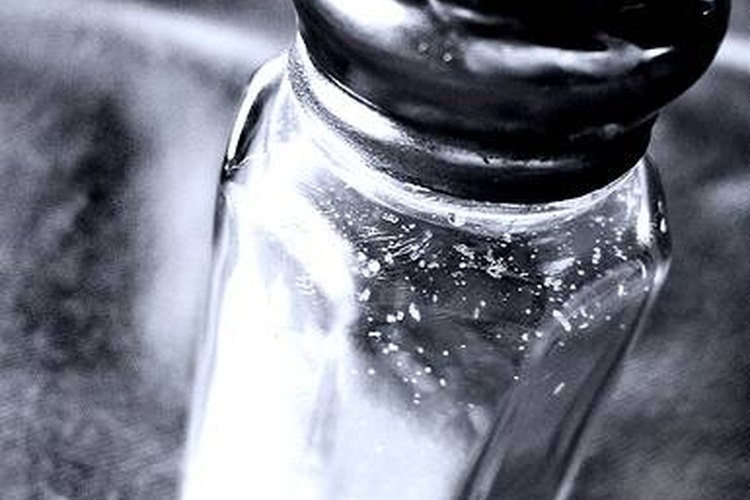 Salt for canker sores
