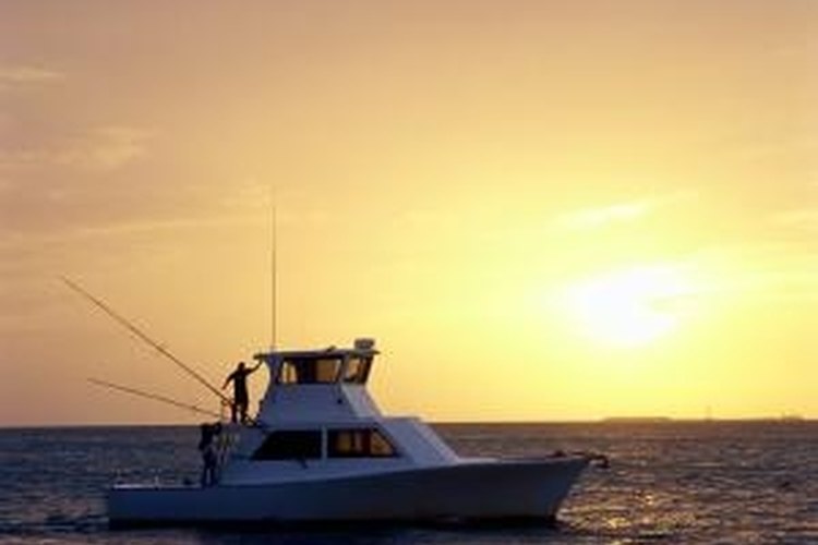 Jupiterimages/liquidlibrary/Getty Images Wire the Navigation Light of a Basic Boat