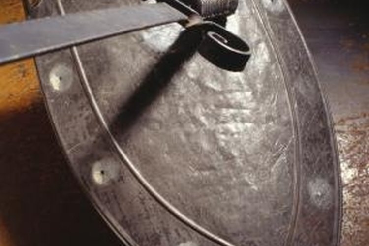 make a hoplite shield