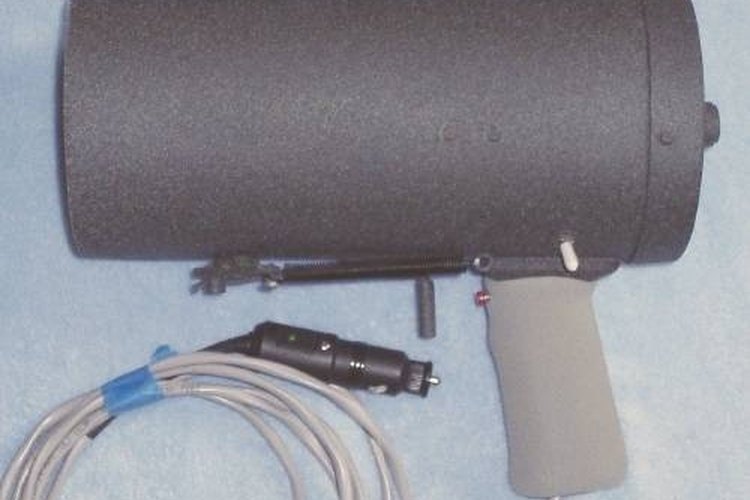 Using a Hunting Light With a Filter Lens