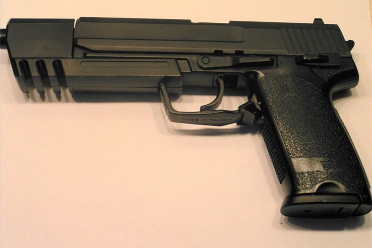 All images copywrite Matthew Johnson Some pistols don't fit well into standard store-bought holsters.