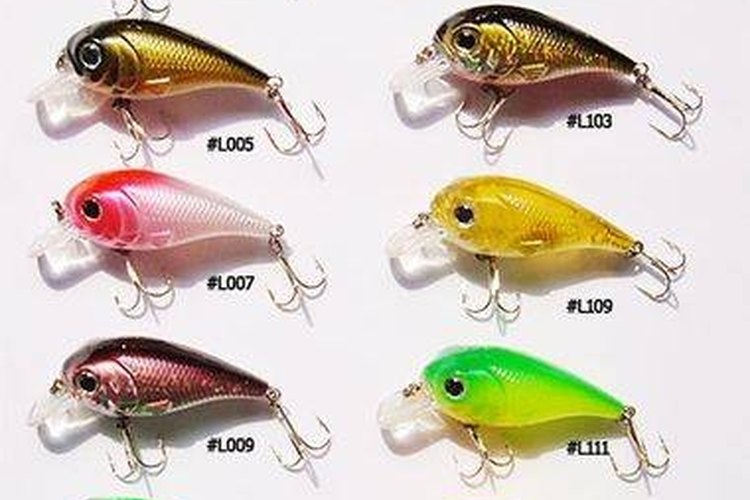 http://www.made-in-china.com/image/2f0j00jPUtfvTgjEqpM/Japanese-Crankbaits-Hard-Plastic-Lures.jpg Crankbaits come in hundreds of shapes, styles and colors.
