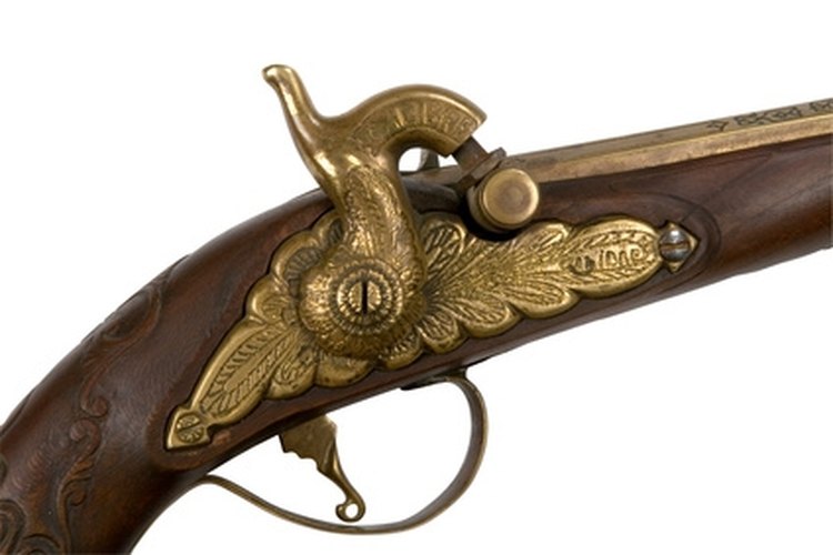 antique gun image by Aleksandr Lobanov from Fotolia.com An antique gun