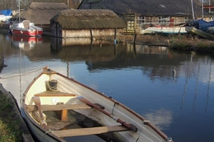 river rowing boat image by Leslie Batchelder from Fotolia.com The stern of your boat can tell you all you need to know.