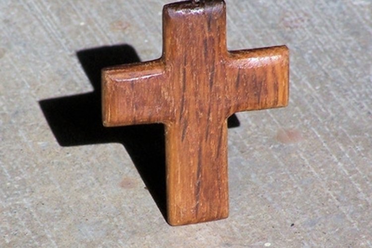 cross image by MLProject from Fotolia.com Enjoy a faith-based vacation in Florida.